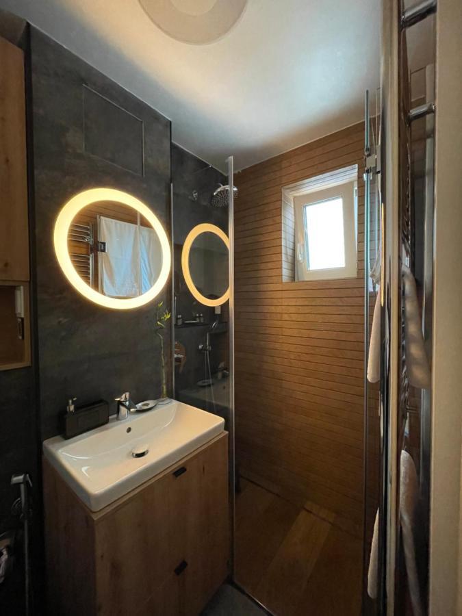 Luxury Apart Dorobanti บูคาเรสต์ ภายนอก รูปภาพ