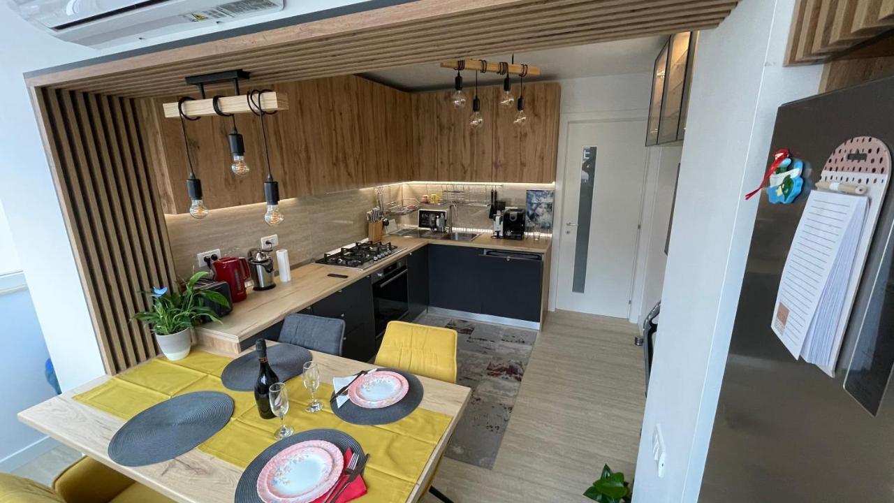 Luxury Apart Dorobanti บูคาเรสต์ ภายนอก รูปภาพ